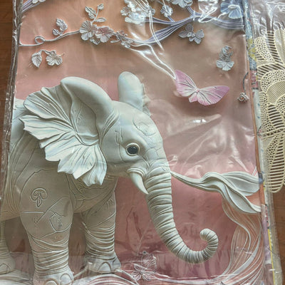 7D King size bedsheet and 2 pillow covers- Elephant