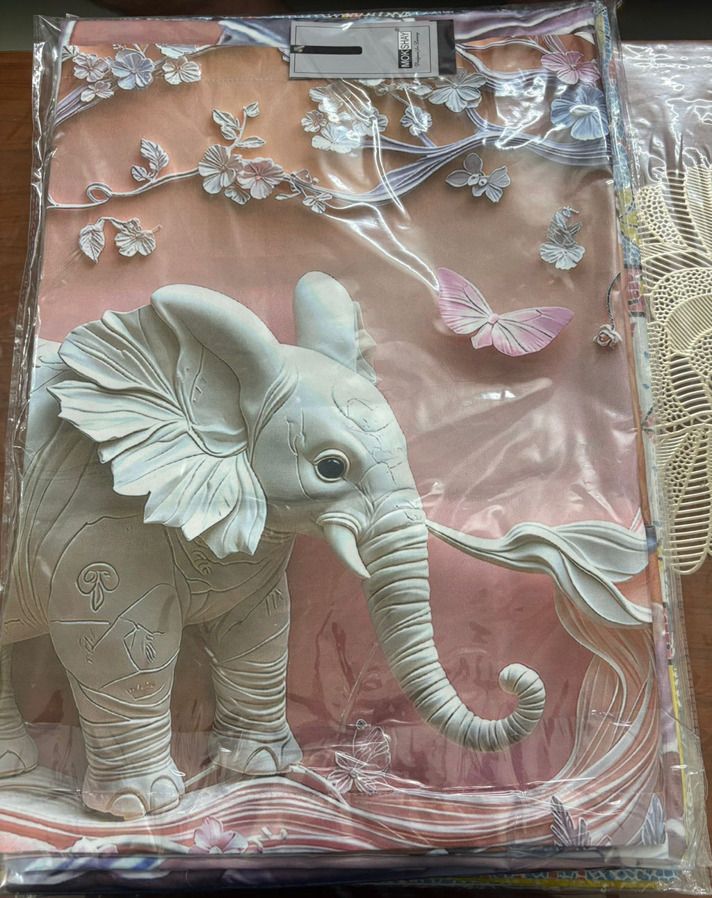 7D King size bedsheet and 2 pillow covers- Elephant